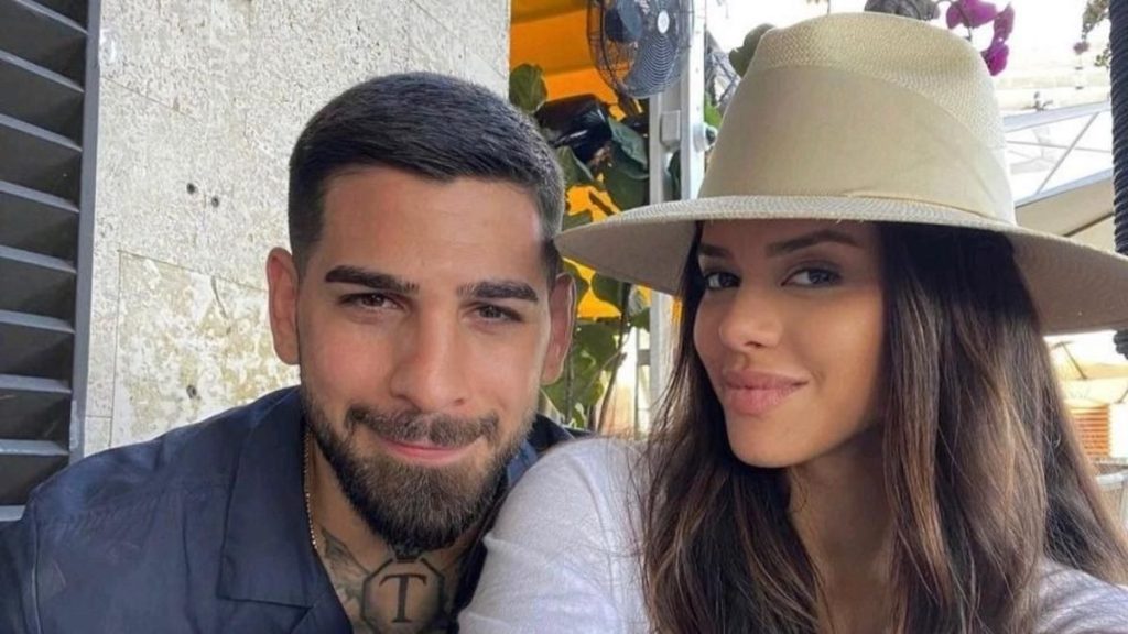 Ilia topuria y su pareja Giorgina Uzcategui Badell